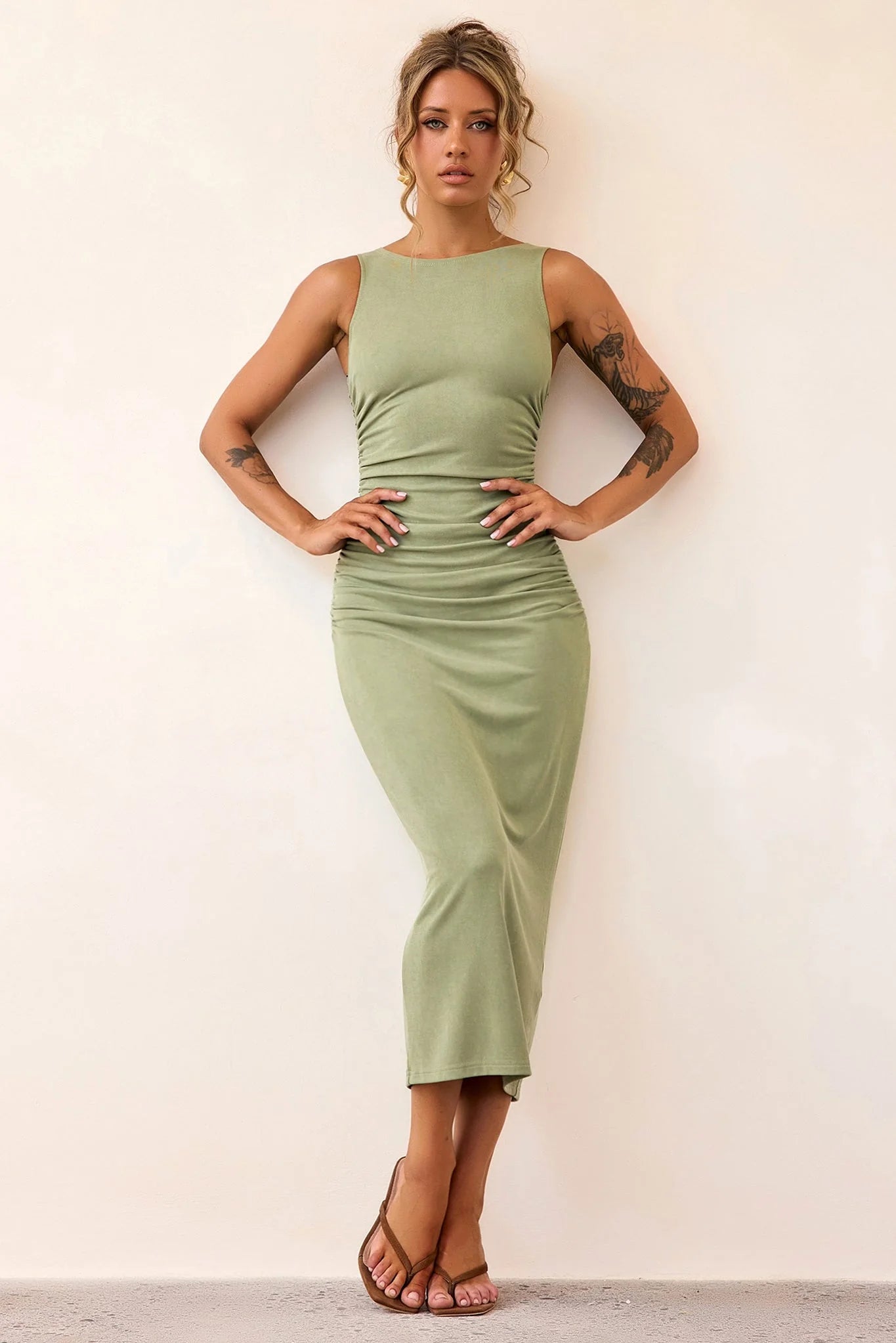 Vintage Classic Midi Dress - Olive