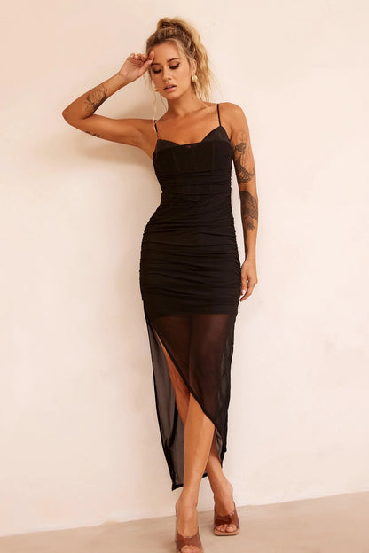 Find Myself Midi Dress - Black