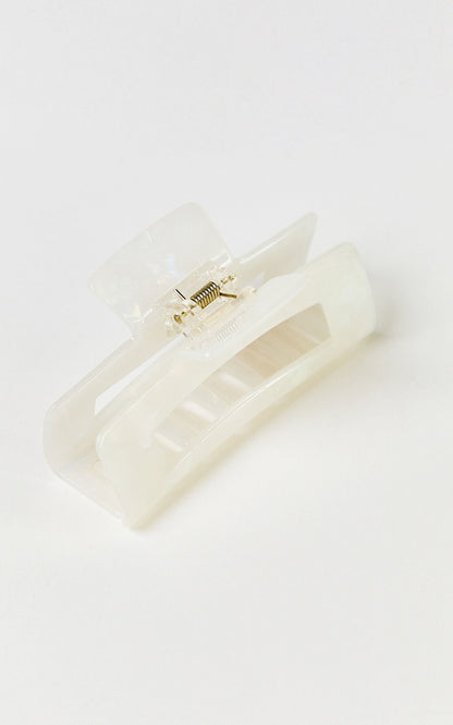Wilda Hair Clip - Rectangle Claw Hair Clip in Cream