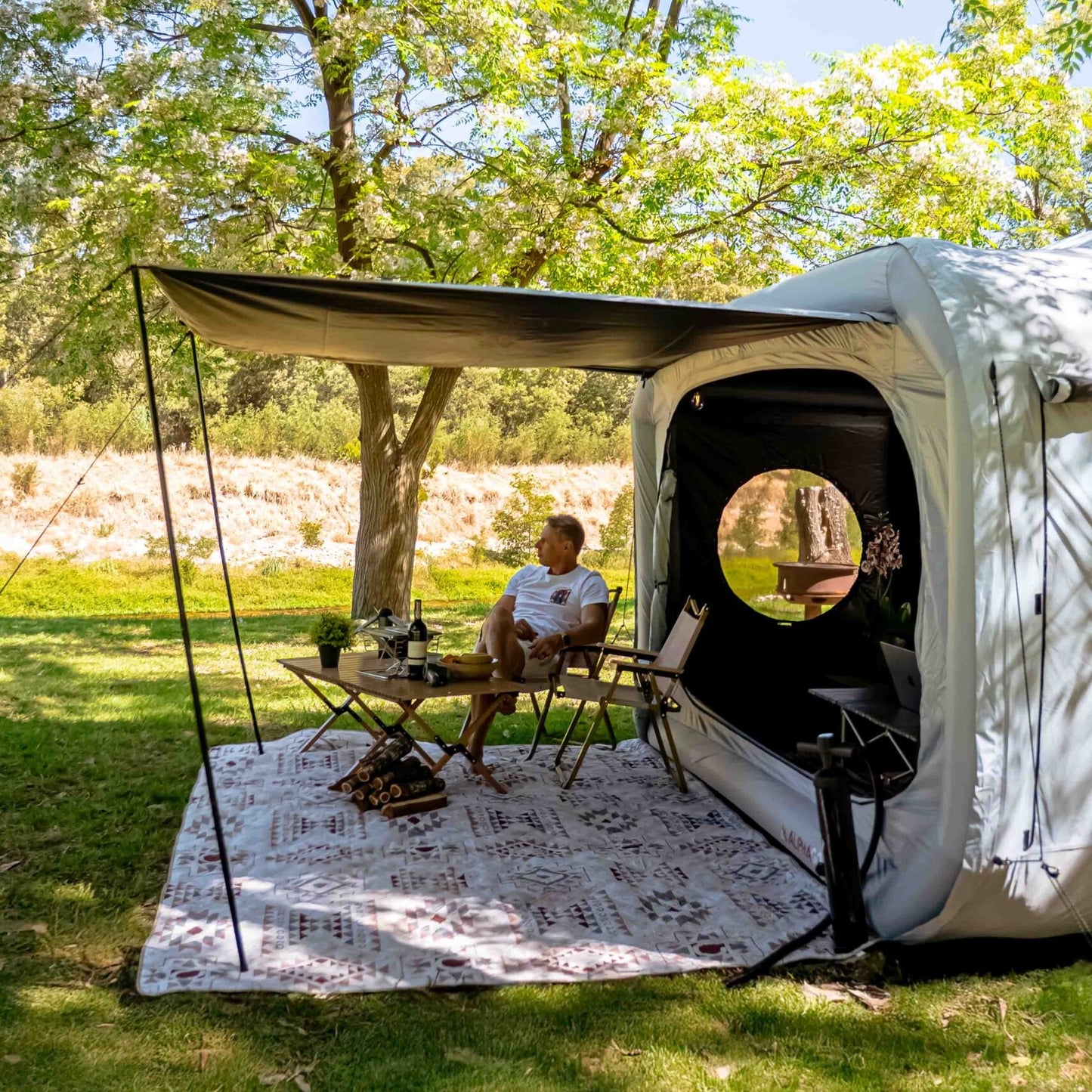 🏕️ The Cube Self-Inflating Tent