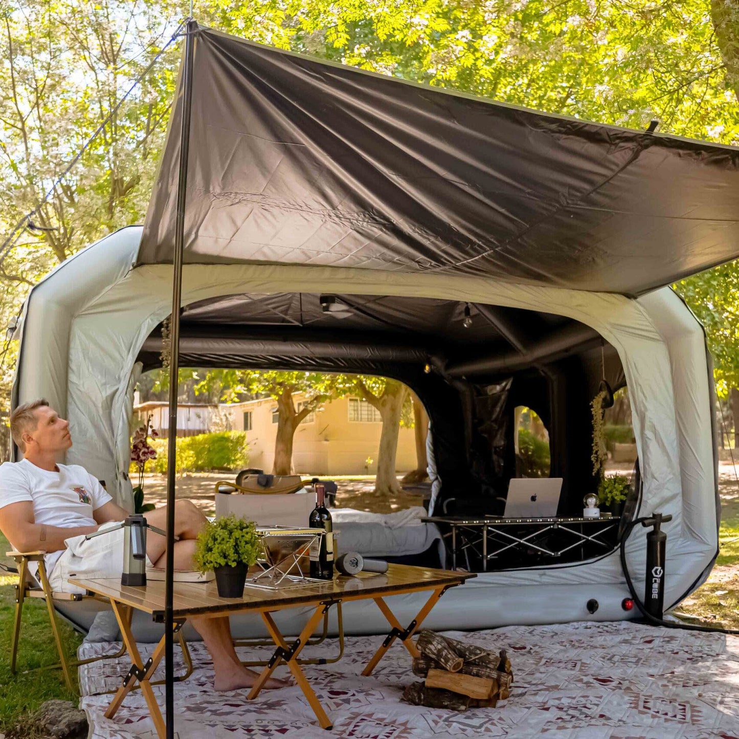 🏕️ The Cube Self-Inflating Tent