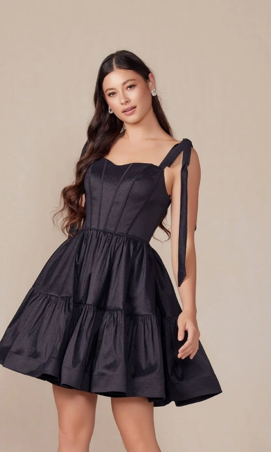 Nox Anabel Short Party Dress t869