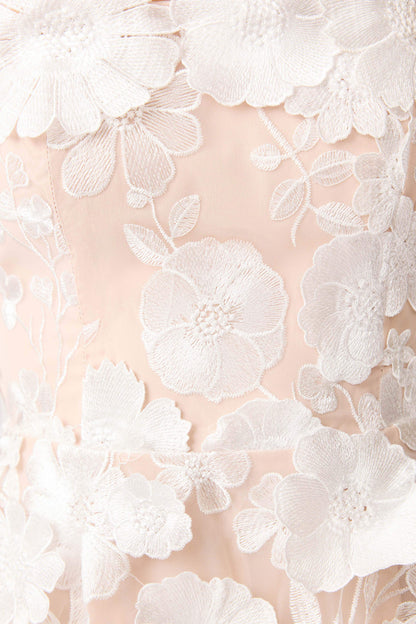 Selene Maxi Tiered 3D Dress in White